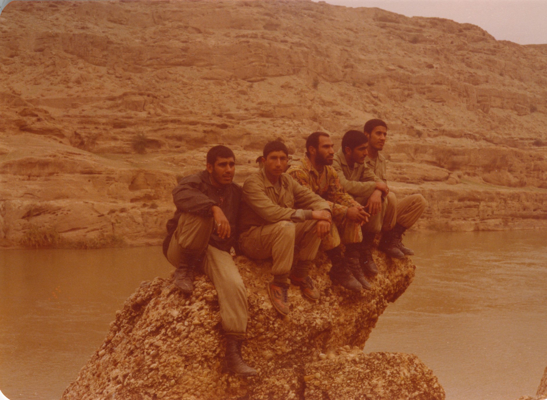 تصویر محسن اکبری